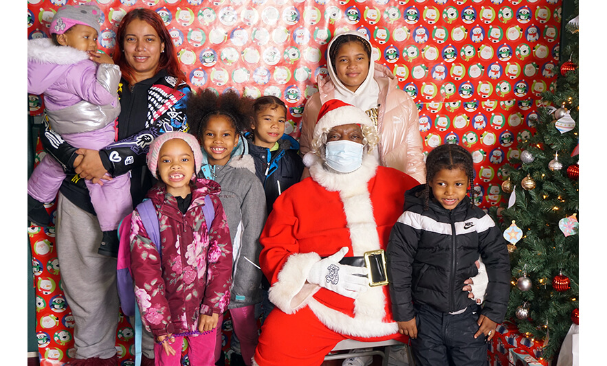 Breakfast with Santa 12-17-2022 Big group with Santa for web