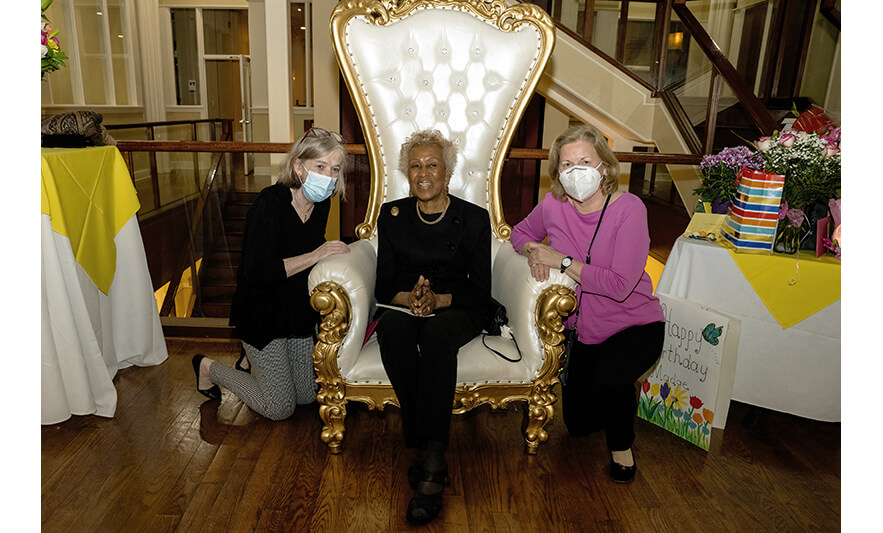 Madge Wilson 89th Birthday 4-12-2022 Donors and Madge Wilson at chair for web